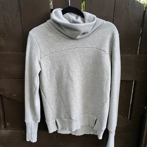 Alo haze long sleeve top dove grey heather small
